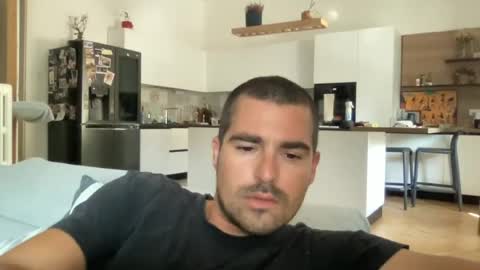 Snapshot of kevinpillobello chatting on July 2026 02:03:02 PM kevinpillobello online show from July 2026 02:03:02 PM