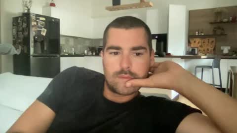 Snapshot of kevinpillobello chatting on July 2026 09:38:01 AM kevinpillobello online show from July 2026 09:38:01 AM