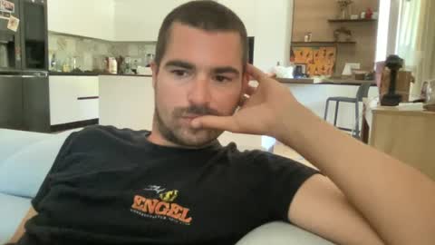 Snapshot of kevinpillobello chatting on July 2026 09:07:01 AM kevinpillobello online show from July 2026 09:07:01 AM