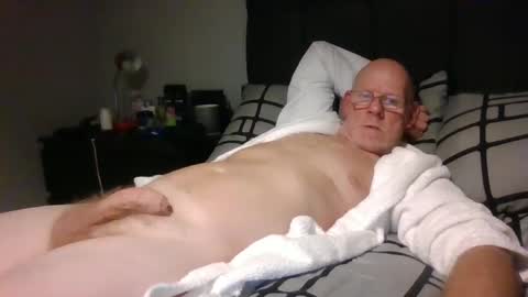 kevlooking4sez online show from December 2024 02:24:01 AM