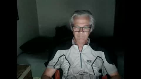 kevwestunder9696 online show from October 2025 11:20:02 AM