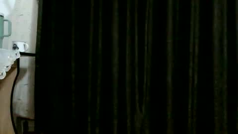 Snapshot of kevyndevill chatting on October 2025 03:01:01 PM Kevyn online show from October 2025 03:01:01 PM