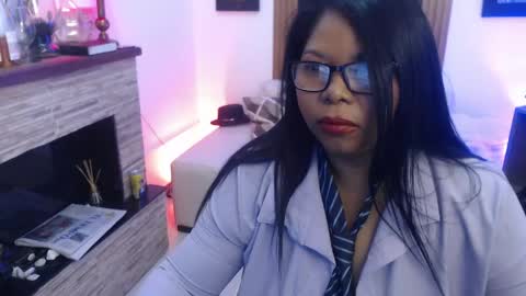 Keyla  online show from May 2026 10:32:02 AM