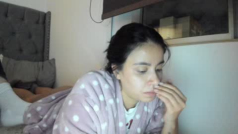 Laura online show from February 2025 01:55:01 AM