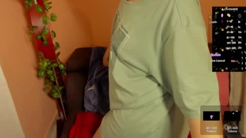 Danna Sofia online show from January 2025 10:44:01 AM