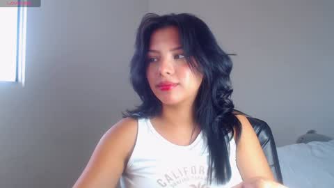 Snapshot of keyti_sullivan chatting on January 2025 08:02:01 PM Keyti online show from January 2025 08:02:01 PM