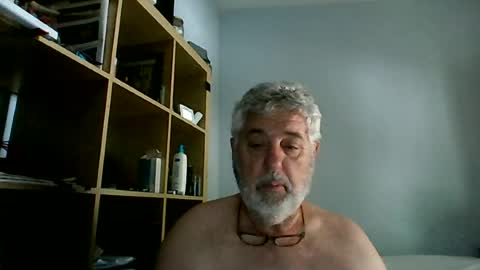 Snapshot of kfremat62 chatting on June 2026 10:18:02 AM socjokremat online show from June 2026 10:18:02 AM