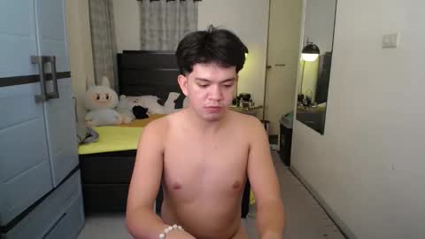 Snapshot of kh4lexx chatting on January 2026 03:37:02 PM Arch online show from January 2026 03:37:02 PM