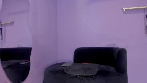Kathe Hot online show from May 2026 06:27:02 PM