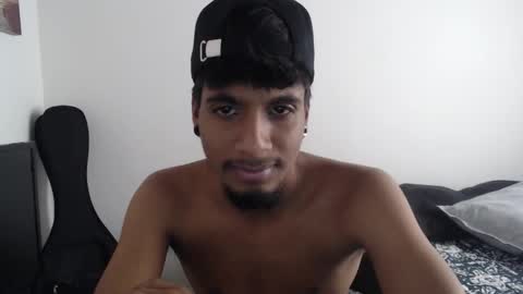 khevinlopezonig online show from October 2025 04:59:02 PM