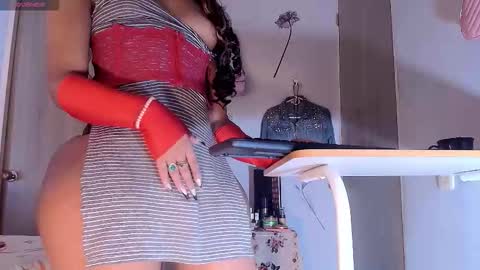 Khloe online show from March 2026 07:17:01 PM