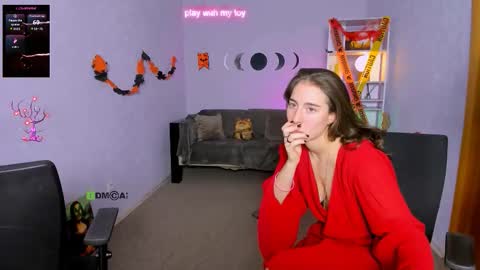 khloebeauty online show from October 2025 08:13:02 PM