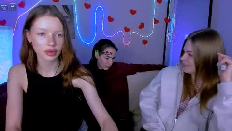 khloebeauty online show from February 2026 08:18:01 PM