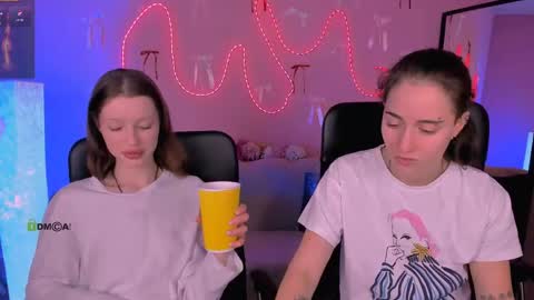 khloebeauty online show from March 2026 08:14:01 PM