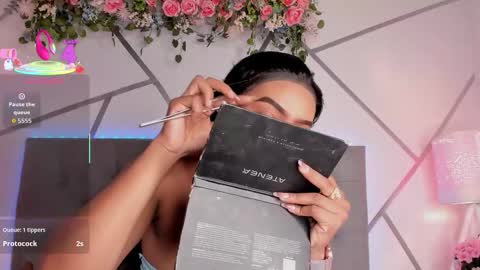 Snapshot of khloerosee chatting on February 2026 07:31:01 PM khloerosee online show from February 2026 07:31:01 PM