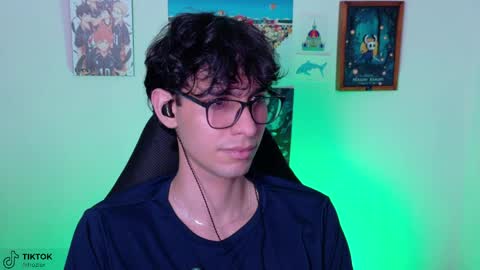 Snapshot of khozler_ chatting on May 2026 03:47:02 AM khozler_ online show from May 2026 03:47:02 AM