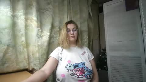 Snapshot of kianna_dior_ chatting on January 2025 03:51:02 PM kianna_dior_ online show from January 2025 03:51:02 PM