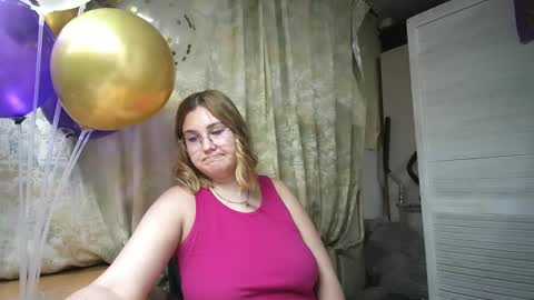 Snapshot of kianna_dior_ chatting on February 2025 04:25:01 PM kianna_dior_ online show from February 2025 04:25:01 PM