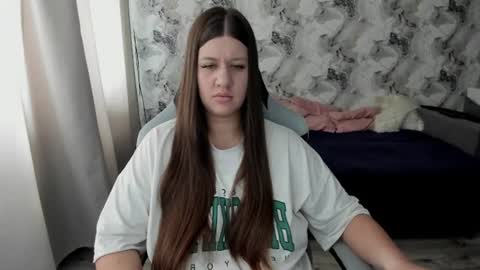 Snapshot of kianna_dior_ chatting on June 2026 09:37:02 AM kianna_dior_ online show from June 2026 09:37:02 AM