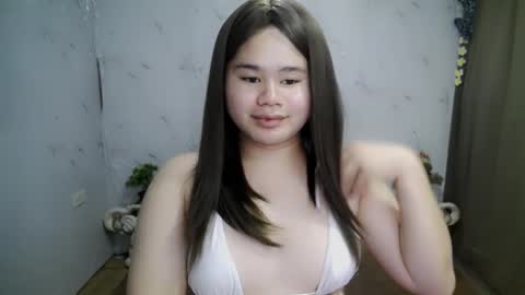 Your SweetGirl Ts online show from February 2025 01:28:01 PM