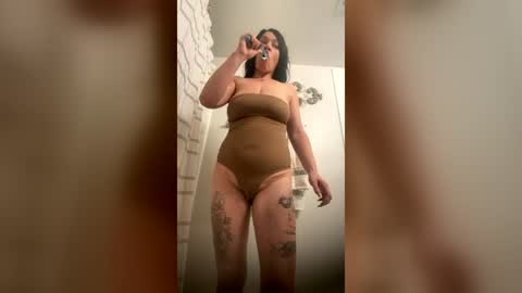 kiannaluv online show from July 2026 01:19:01 PM