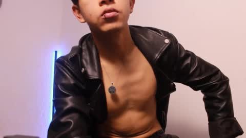 Adrian  Chlloe online show from October 2025 08:05:01 PM