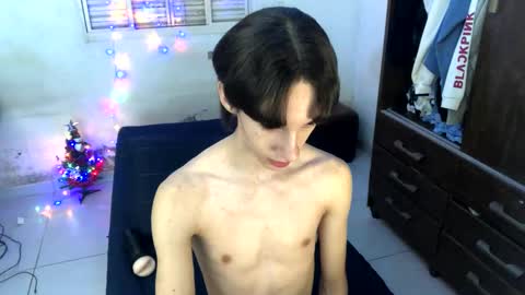 kiantwink online show from December 2024 10:14:02 PM