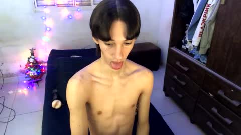 kiantwink online show from December 2024 06:05:02 AM