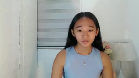 i love bella online show from December 2024 02:33:02 AM