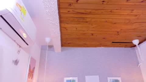 Snapshot of kiara_evanss chatting on November 2025 10:08:02 PM Kiara online show from November 2025 10:08:02 PM