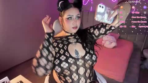 Snapshot of kiara_myler chatting on January 2026 12:21:01 PM K I A R A online show from January 2026 12:21:01 PM