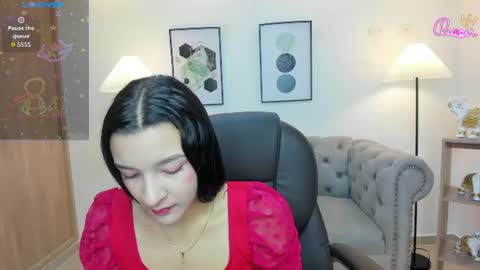 Snapshot of kiara_wren chatting on July 2026 07:28:02 PM kiara_wren online show from July 2026 07:28:02 PM