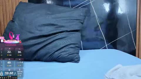 Kiara Zahiri online show from October 2025 11:03:01 AM