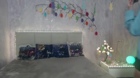 Kara online show from April 2026 06:16:01 PM