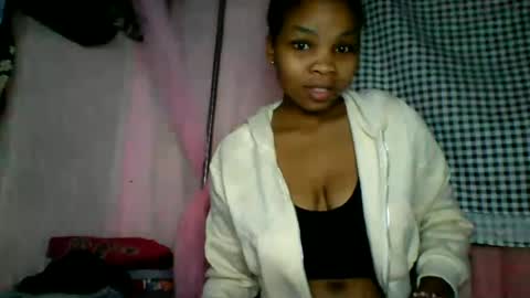 Snapshot of kiarah_69 chatting on June 2026 09:40:01 AM kiarah 69 online show from June 2026 09:40:01 AM