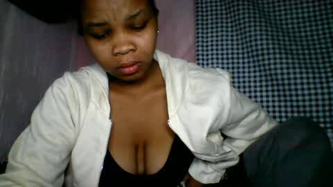 Snapshot of kiarah_69 chatting on June 2026 02:24:02 AM kiarah 69 online show from June 2026 02:24:02 AM