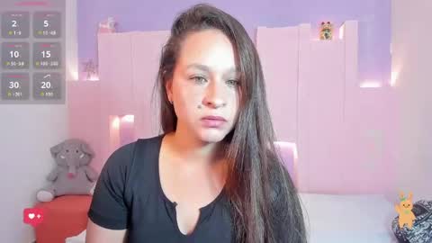 Snapshot of kiaramoon1 chatting on April 2026 08:42:01 PM Kiara online show from April 2026 08:42:01 PM