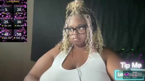 KiaraSugars online show from May 2026 06:24:01 PM