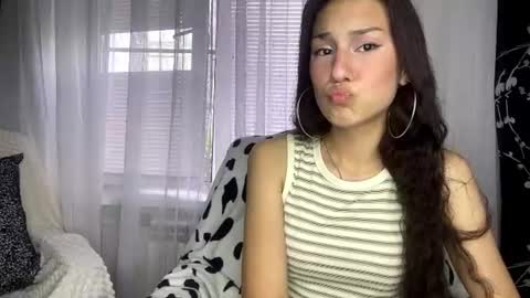Snapshot of kiaratulowski chatting on July 2026 03:10:02 PM Mary online show from July 2026 03:10:02 PM