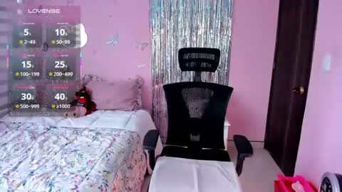Kiarielle online show from June 2026 07:59:02 PM