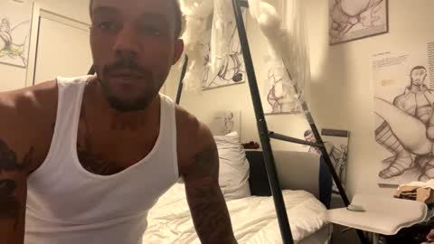 Snapshot of kibrombariu45 chatting on December 2024 11:26:01 AM HunneysPlayRoom online show from December 2024 11:26:01 AM