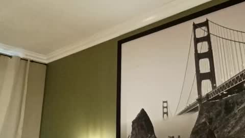 Snapshot of kibrombariu45 chatting on January 2026 04:23:02 PM HunneysPlayRoom online show from January 2026 04:23:02 PM