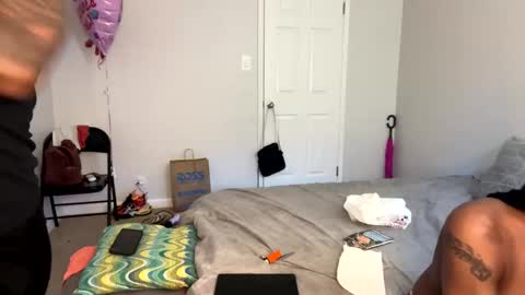 Snapshot of kibrombariu45 chatting on February 2026 12:13:02 PM HunneysPlayRoom online show from February 2026 12:13:02 PM