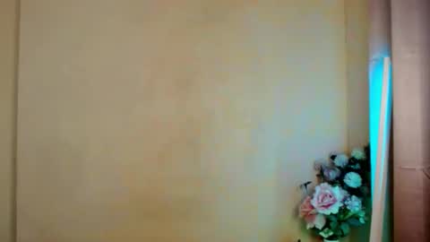 Kiera online show from December 2025 05:48:01 AM