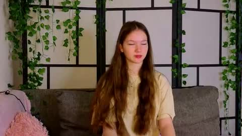 Snapshot of kierakiller chatting on February 2026 06:54:01 AM Melvi online show from February 2026 06:54:01 AM