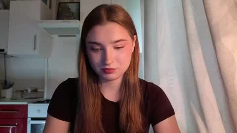 Ola my name is Lissa  Lets hit 10 Thumbs Up together   online show from May 2026 01:51:02 PM