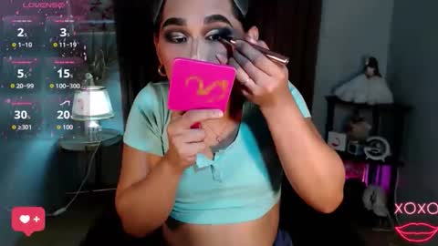 Im Mia online show from October 2025 06:35:02 AM