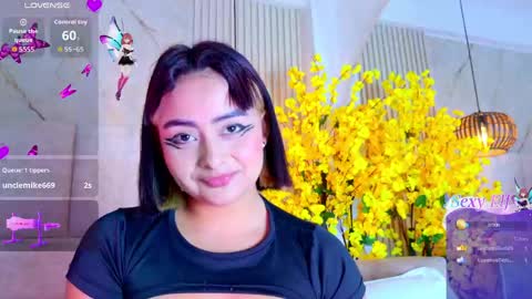 kiim01 online show from May 2026 07:41:02 PM