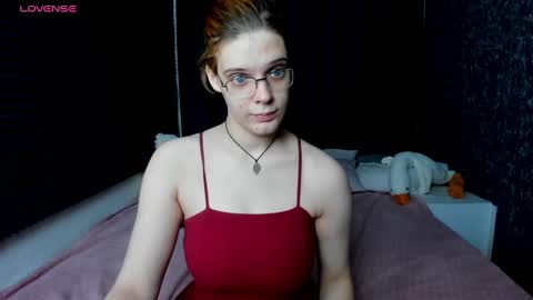 Kiki online show from January 2025 10:12:02 AM