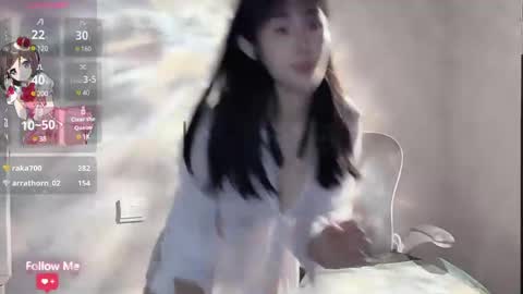 Snapshot of kiki_loveu chatting on December 2024 11:44:01 AM kiki_loveu online show from December 2024 11:44:01 AM